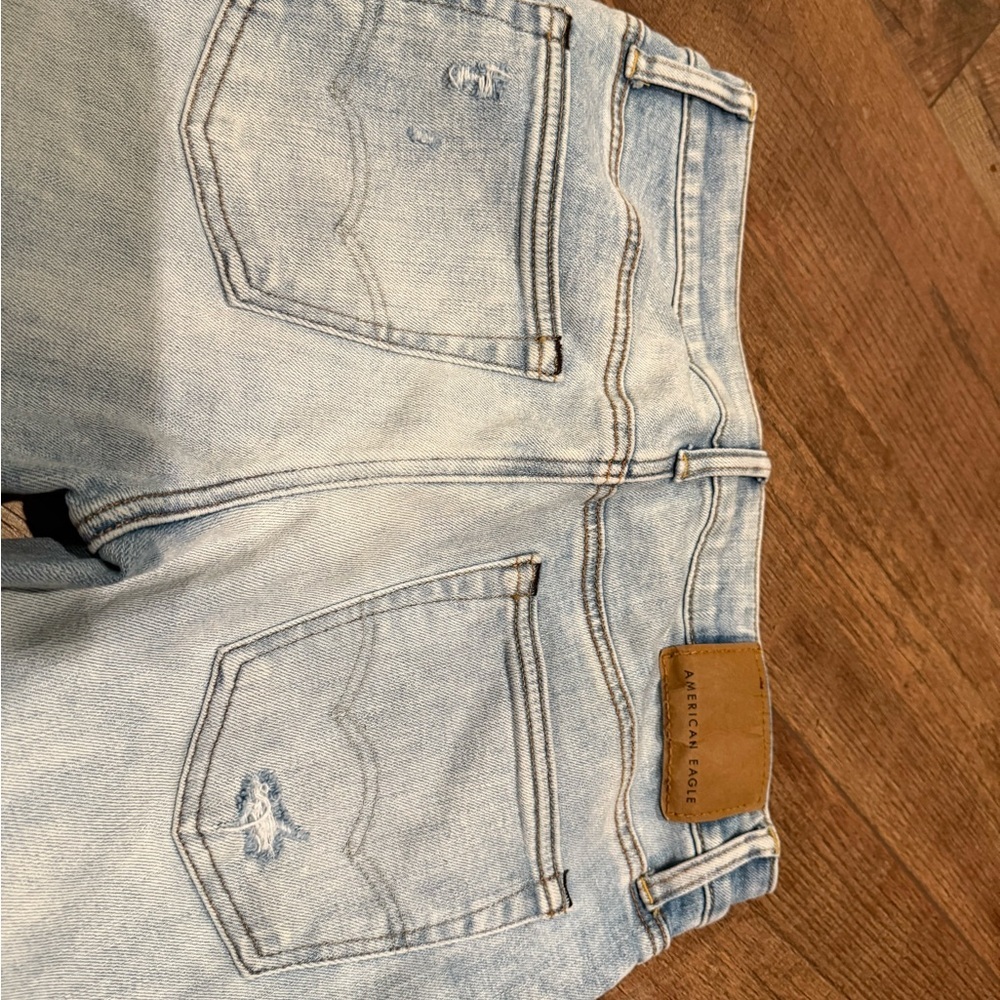 American Eagle Men’s Distressed Light Blue Jeans Airflex + Temp Tech 30x32 - Picture 6 of 6